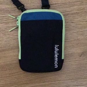 Lululemon Easy access crossbody bag